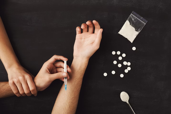 Drug addiction,drug addiction statistics,signs & symptoms of drug